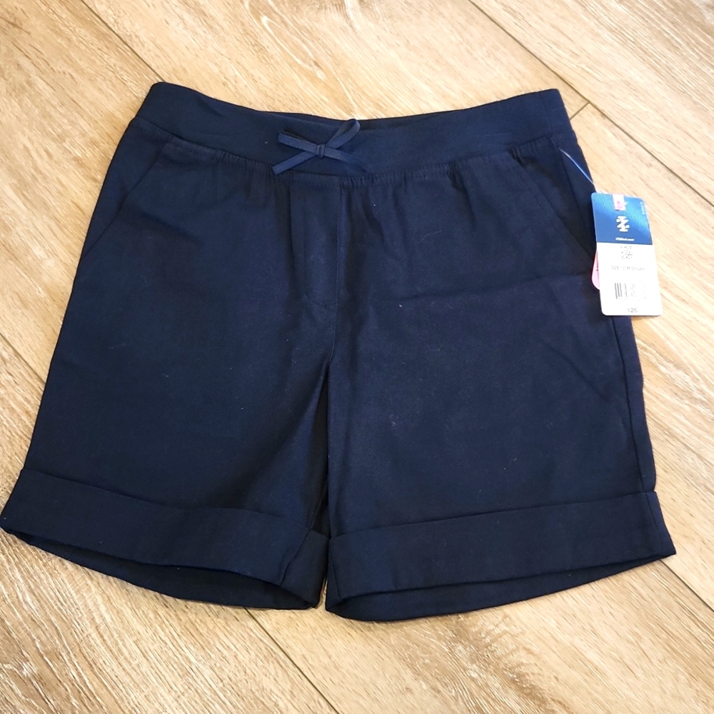 Izod navy uniform shorts knit waist